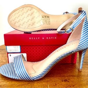 Kelly & Katie Kirstie light blue 3” heel satin sandals New